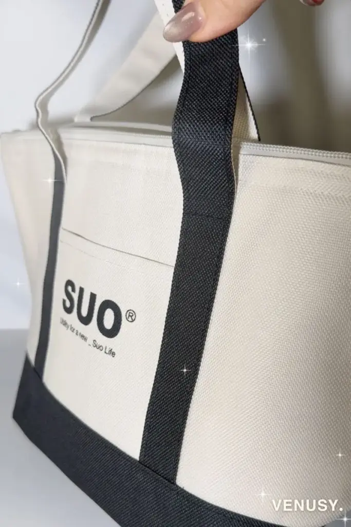 SUOの保冷バッグを使用した大阪万博の暑さ対策グッズ｜暑さからドリンクやアイスを守るクーリングアイテム