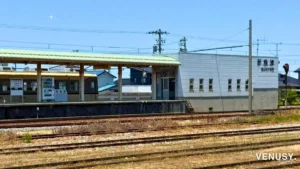 富山おすすめランチ四季料理 悠へ向かう新魚津駅